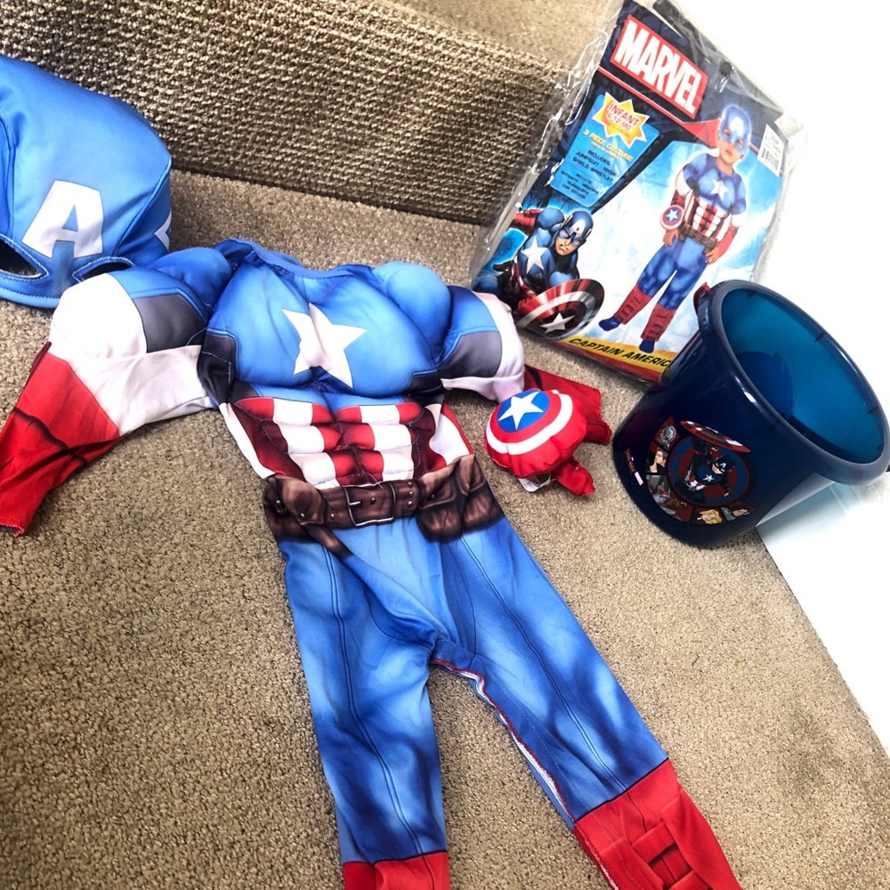 Captain America Costume Size 6-12 months.